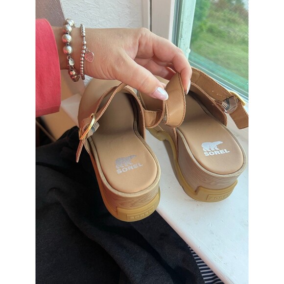 Sorel Roam’n Clog RVT Women’s Shoes NWOB in Tawny Tan and Wood Color Size 6 - Picture 7 of 12